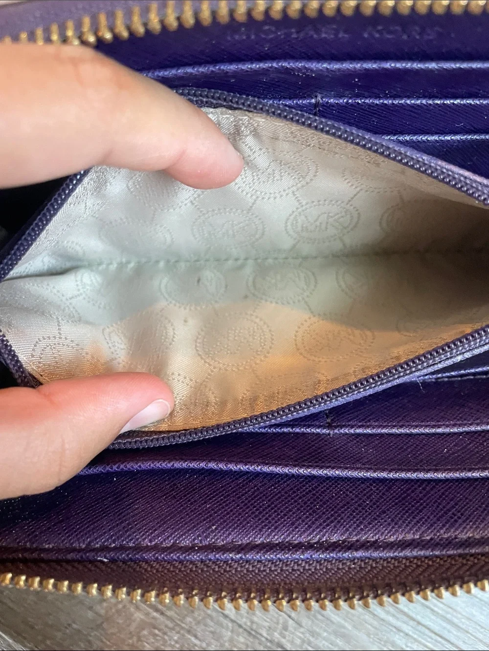 Michael Kors Deep Purple Zip Wallet
